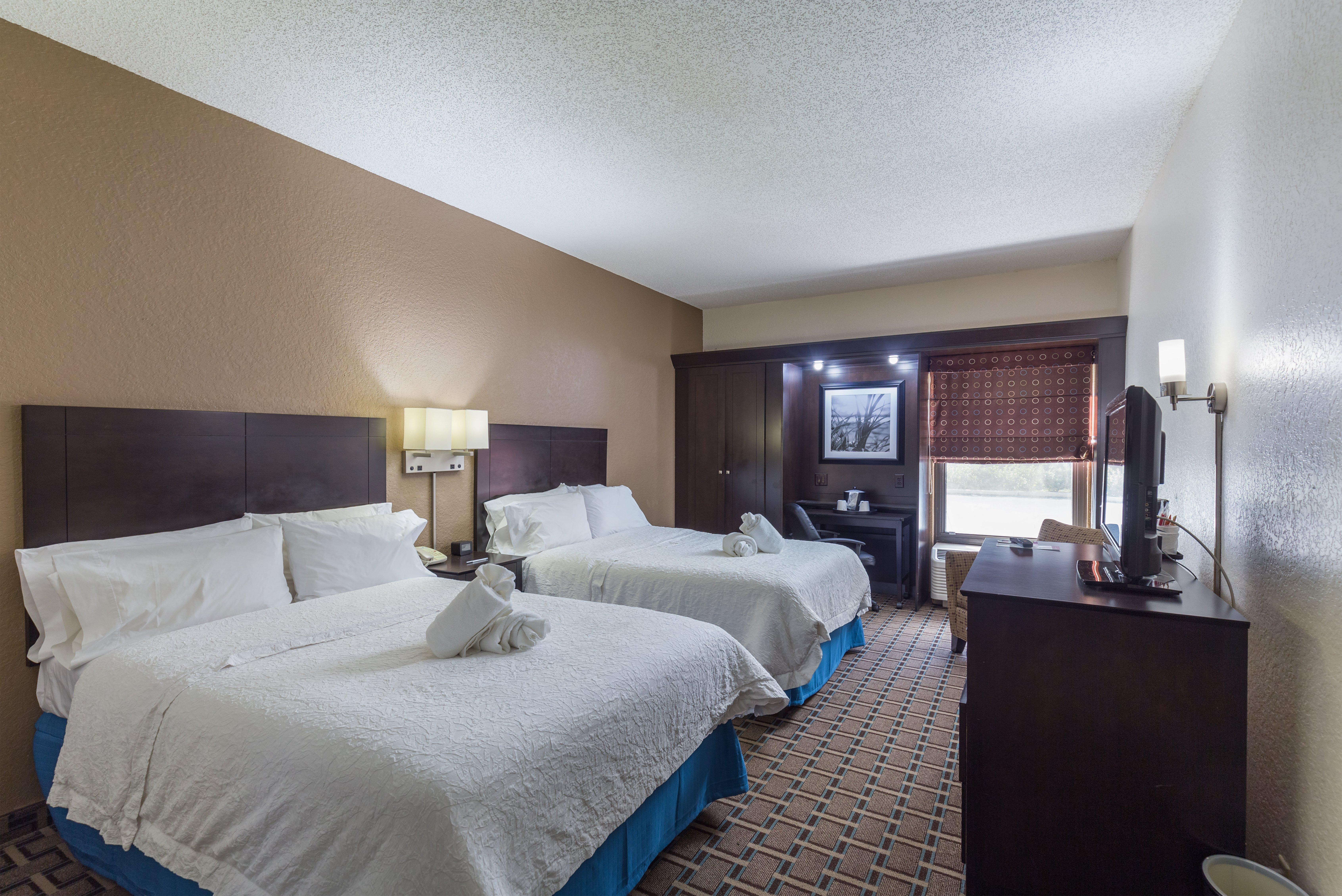 Hotel Spark By Hilton Tampa Brandon 2*